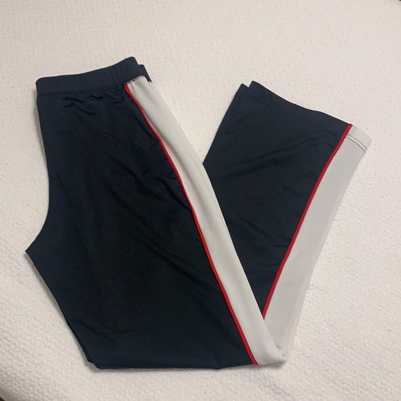 Curves • Workout pants • Medium • Black, White Red - Picture 1 of 6